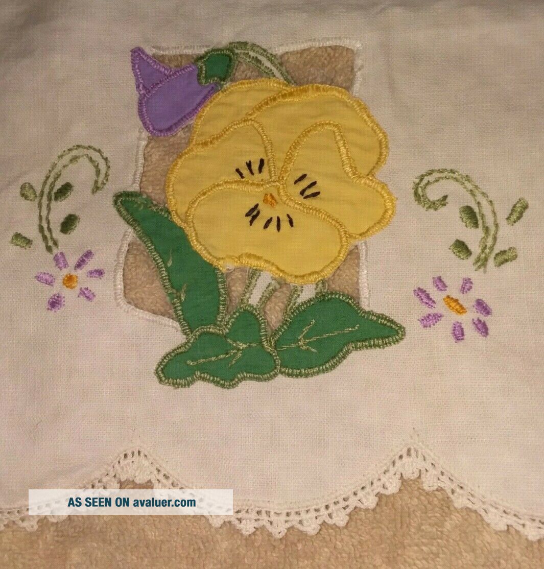 VTG Needlepoint Arm Chair Cover Floral Old Garden Yellow Rose Doily ...