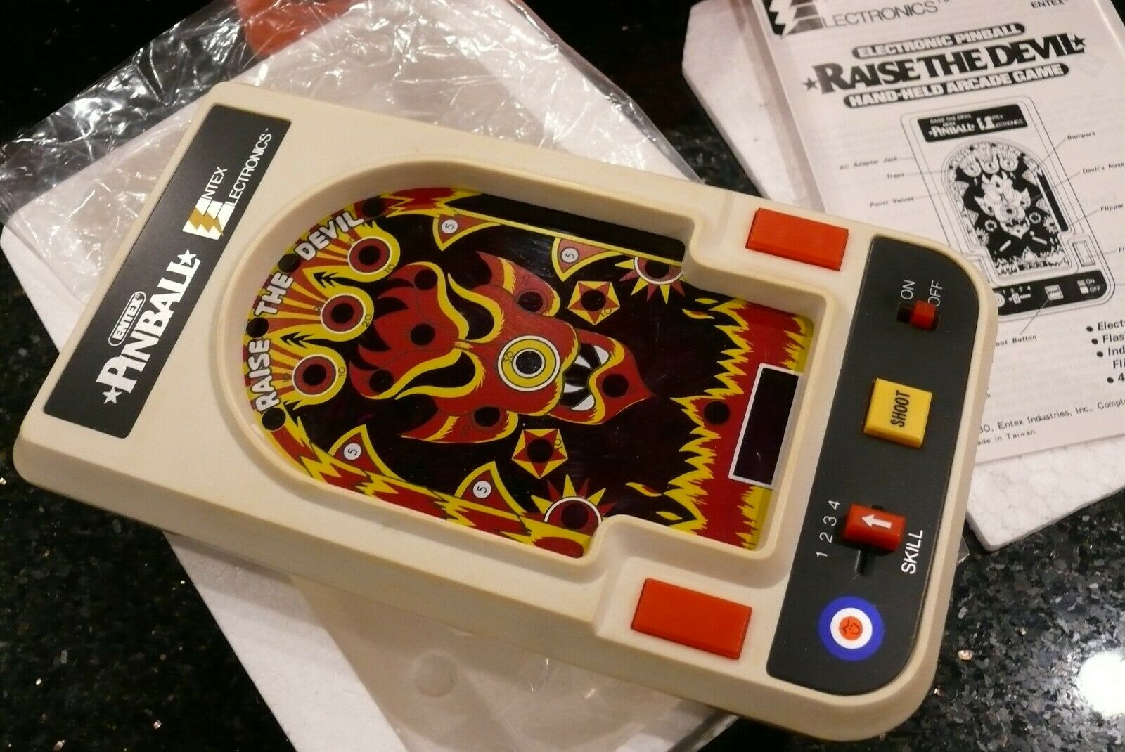 ENTEX PINBALL Vintage Electronic Handheld Arcade Video Game Raise The ...