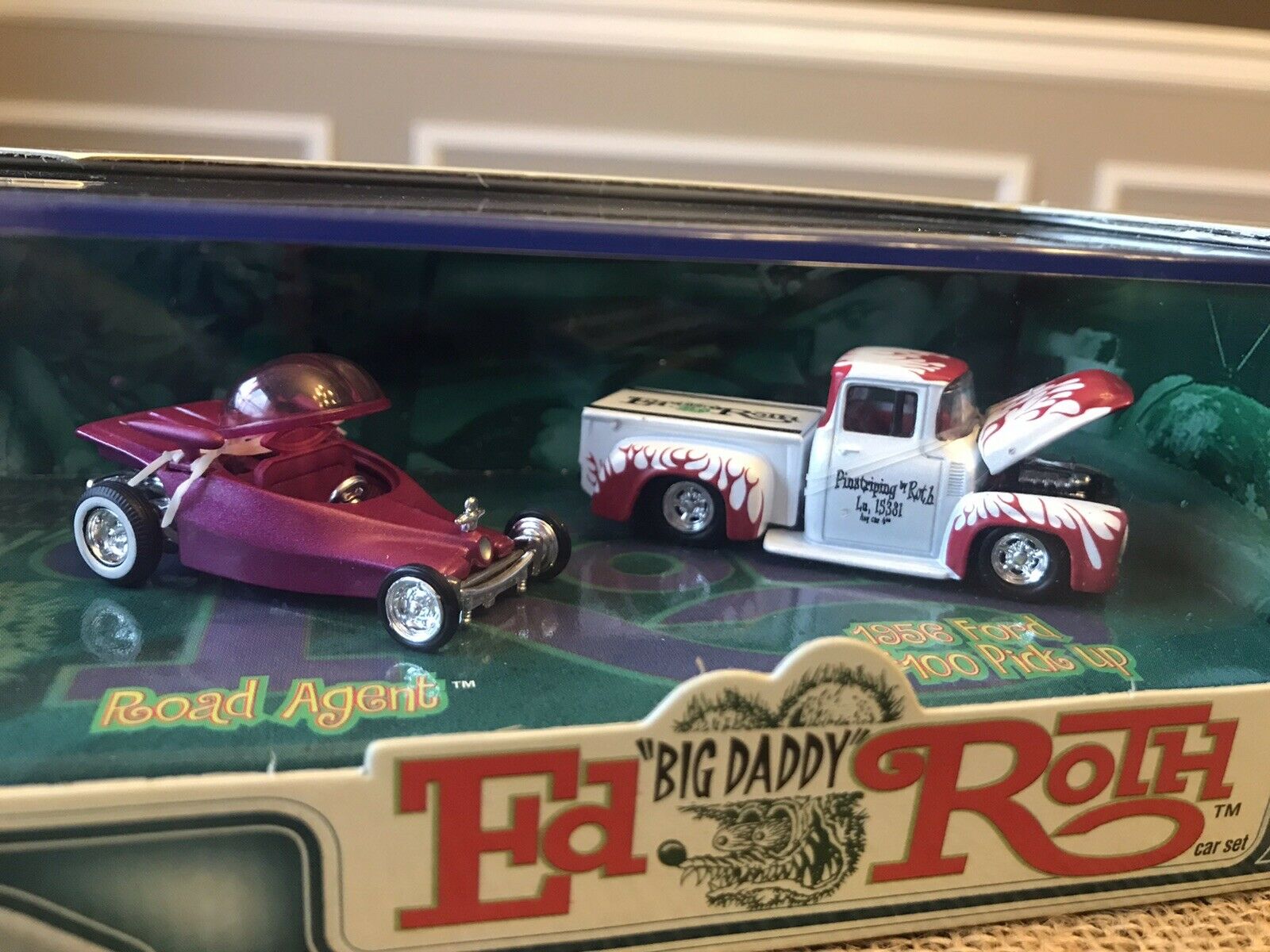 100 Hot Wheels Custom Series Ed “Big Daddy” Roth Car Set - Real Riders ...
