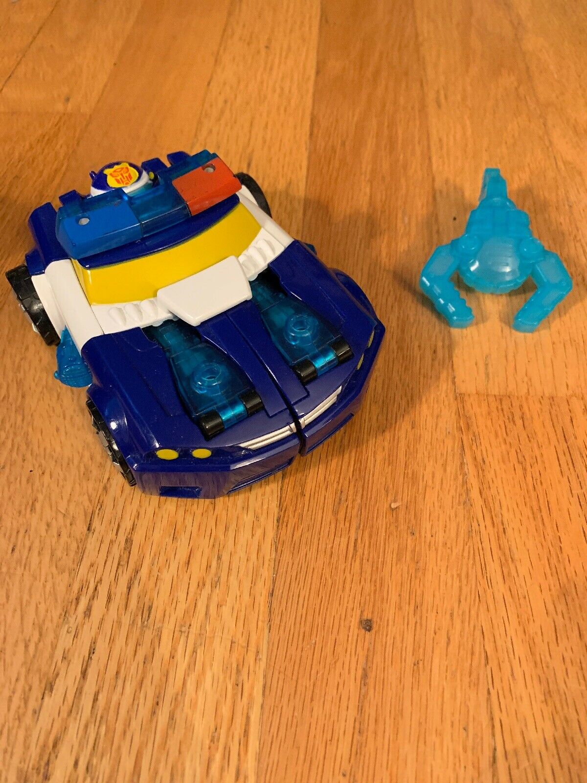 Playskool Heroes Transformers Rescue Bots Energize Chase The Police ...