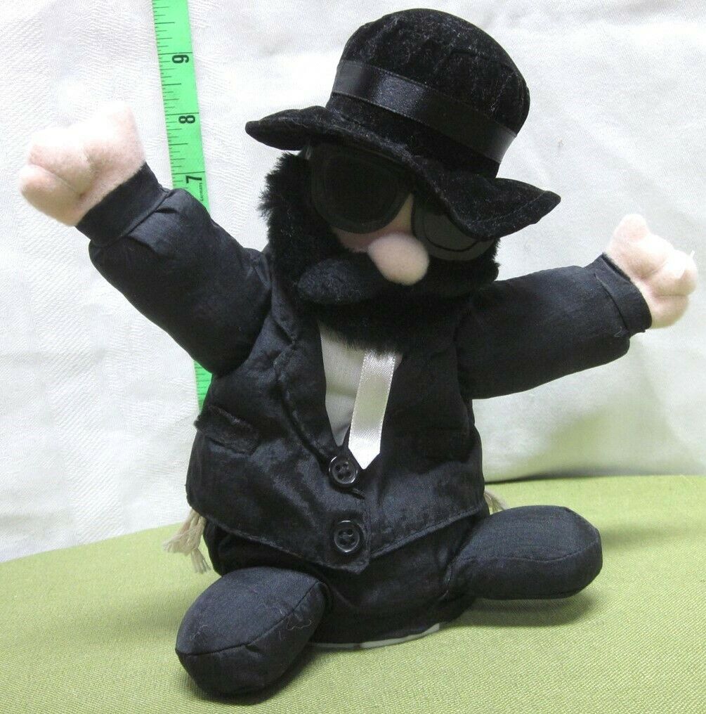 Singing Rabbi Toy PLAYMOTIONS Animatronic Jewish Rabbi Dancing Singing Hava Nagila Toy ...