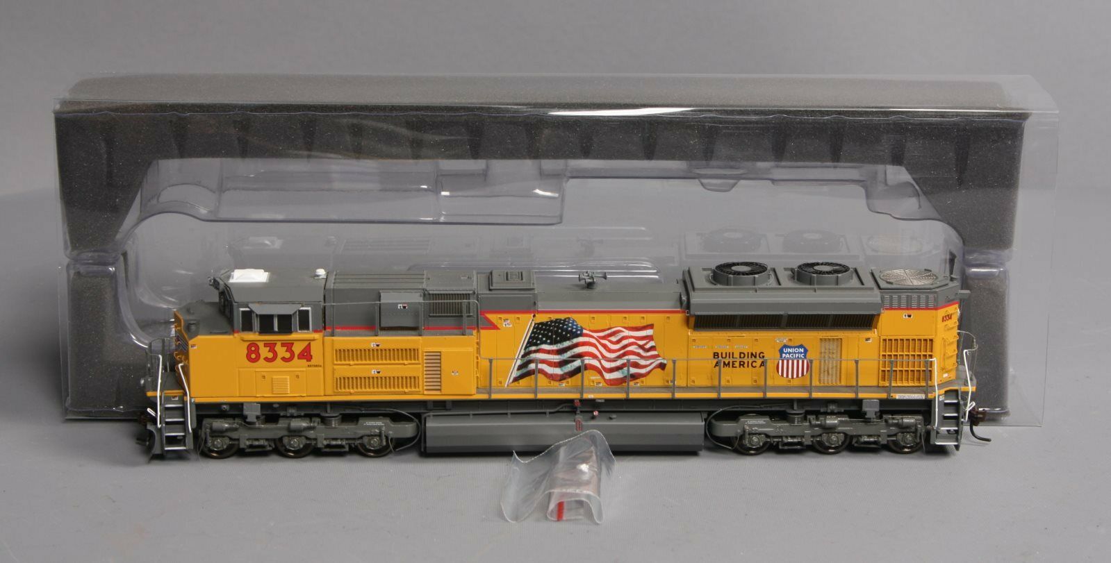 8334 Athearn G68520 HO Scale Union Pacific SD70ACe Powered Diesel Locomotive ...