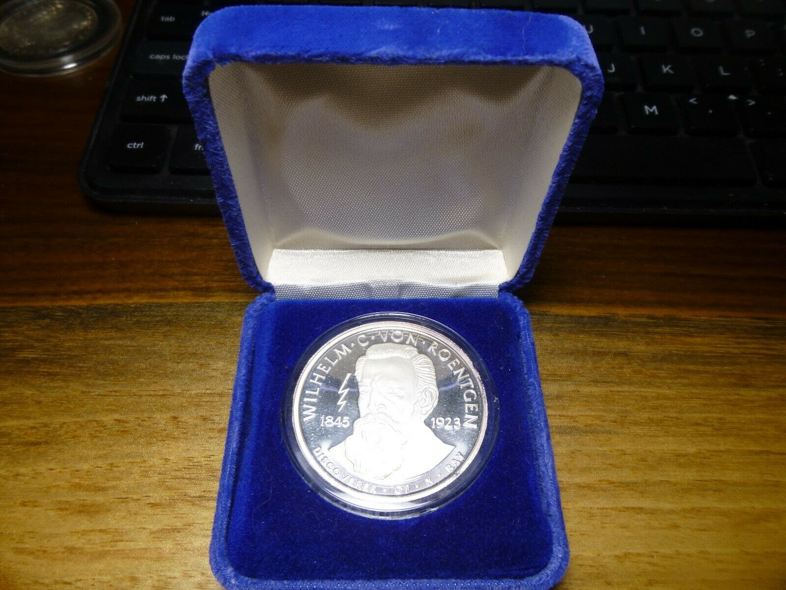 X - Ray Wilhelm C Von Roentgen 1oz. 999 Fine Silver Proof Medal Round ...