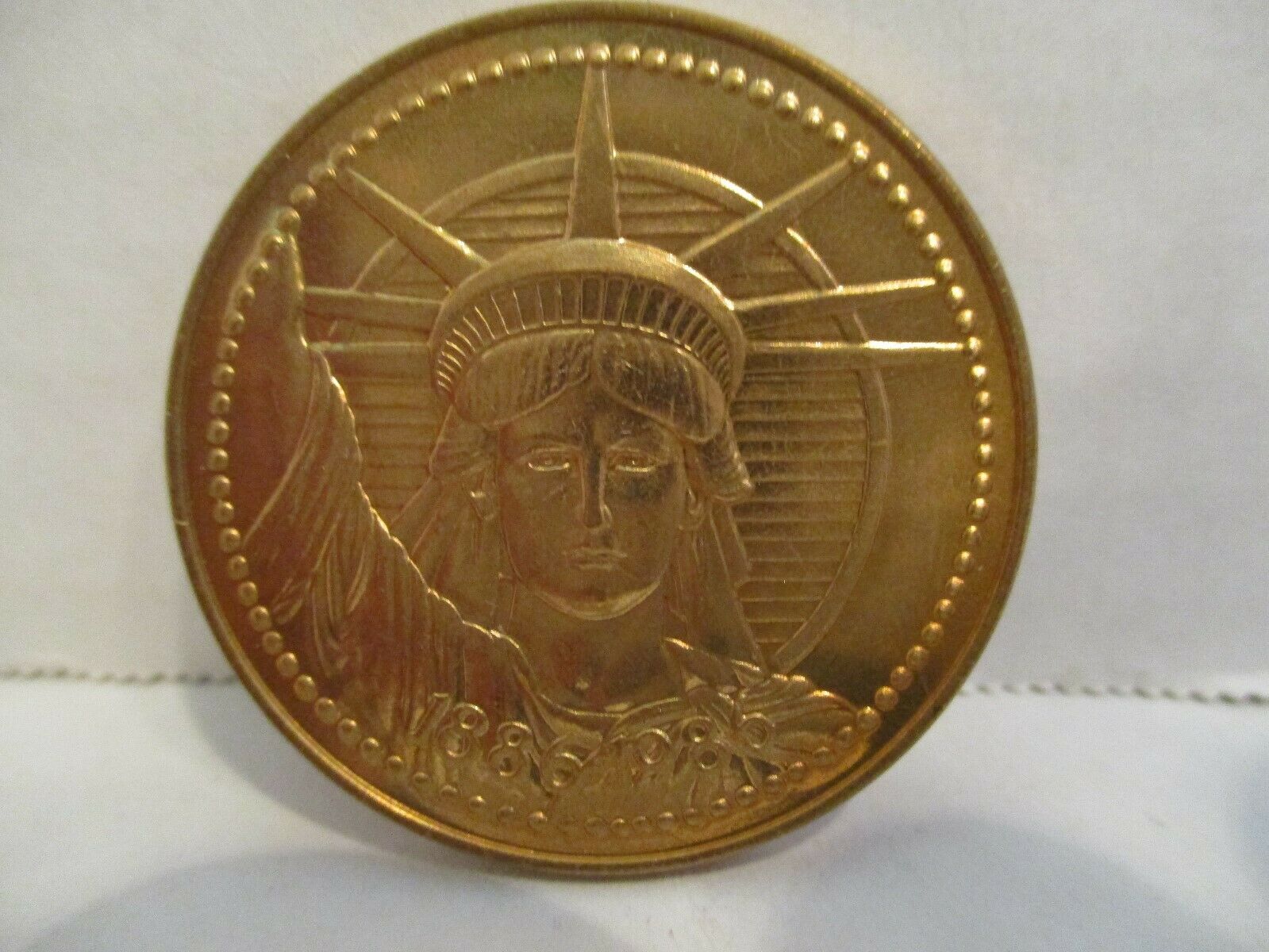 NESTLE Statue Of Liberty Restoration Commemorative Coin 1886 - 1986 ...